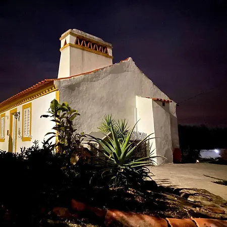 Visitar-bioucas-ii-al-q-casa-tradicional-familiar-rnal-30294-al Holiday home *